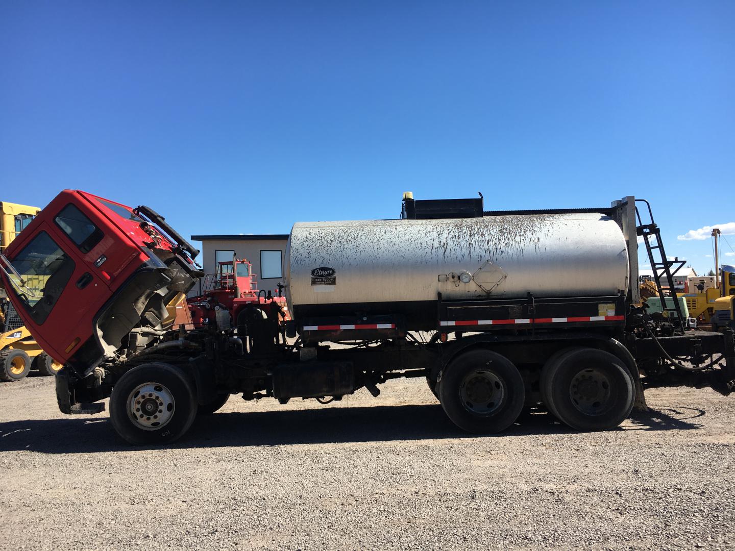 ./imagenes/INVOICE/2019/17036/CAMION PETROLIZADOR CON EQUIPO ETNYRE (60).JPG